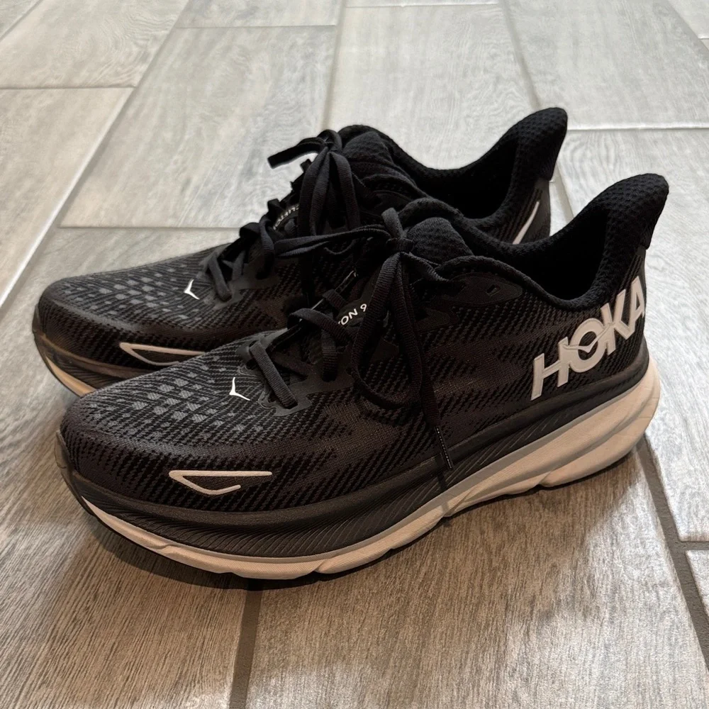 Hoka Clifton 9 Black and White Running Shoes - Picture 1 of 16